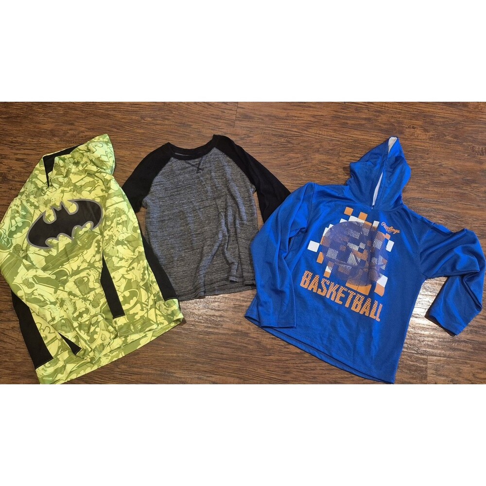 Lot of Boys 14/16 2 Hoodies Batman Basketball  EUC